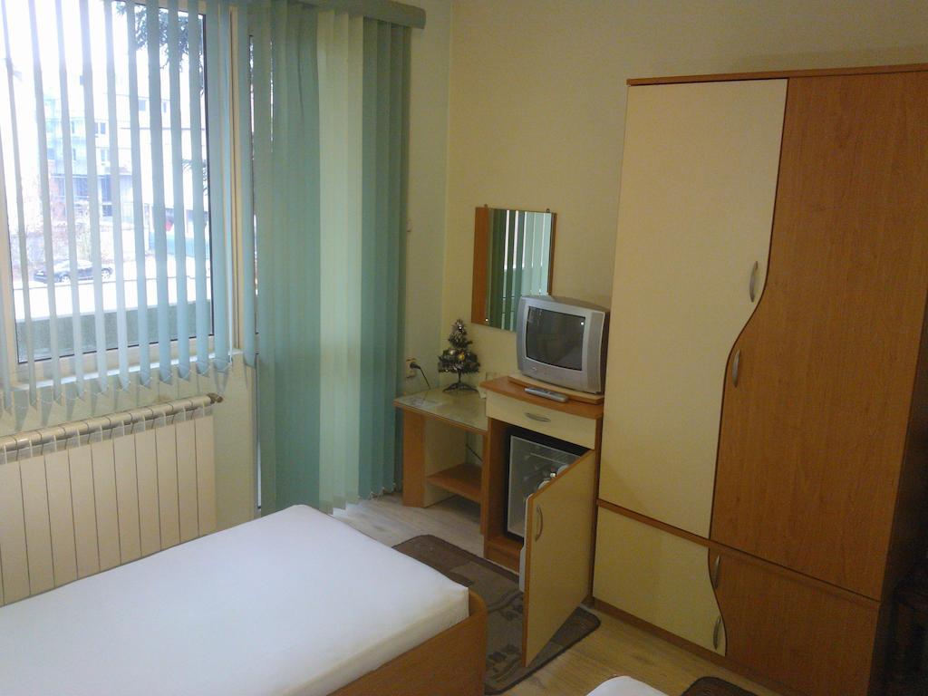 Hotel Tsarevets アセノヴグラト 部屋 写真