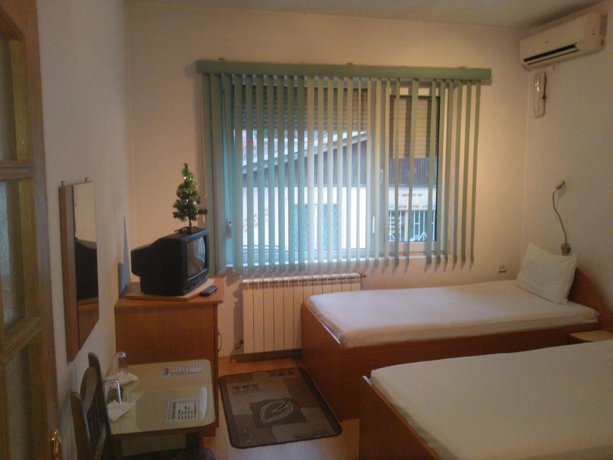 Hotel Tsarevets アセノヴグラト 部屋 写真